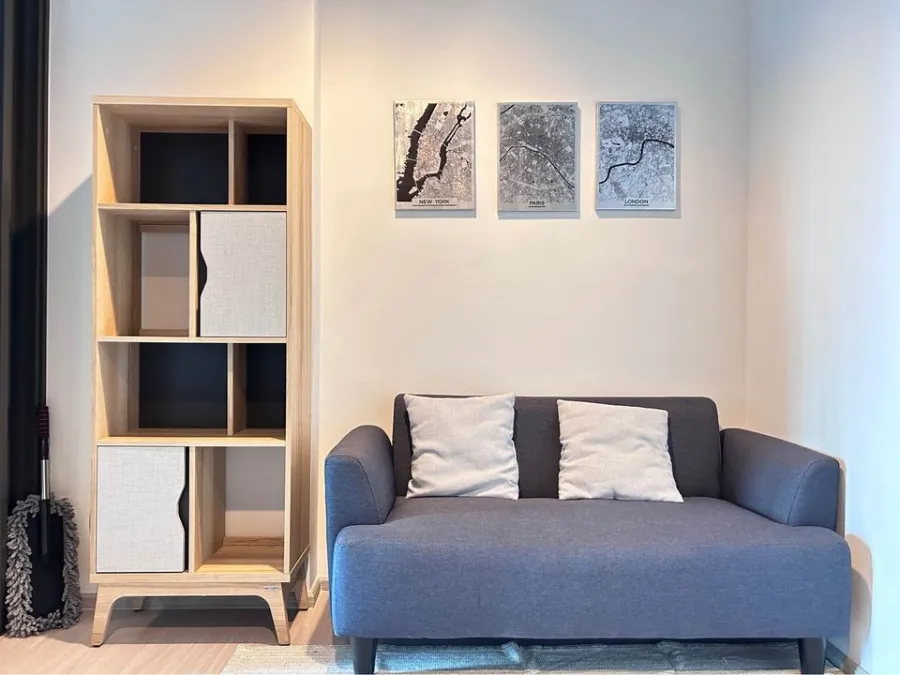 For rent Life Asoke-Rama 9, 24th floor, north side, beautiful room, fully furnished, ready to move in Bring your bag and come quickly.