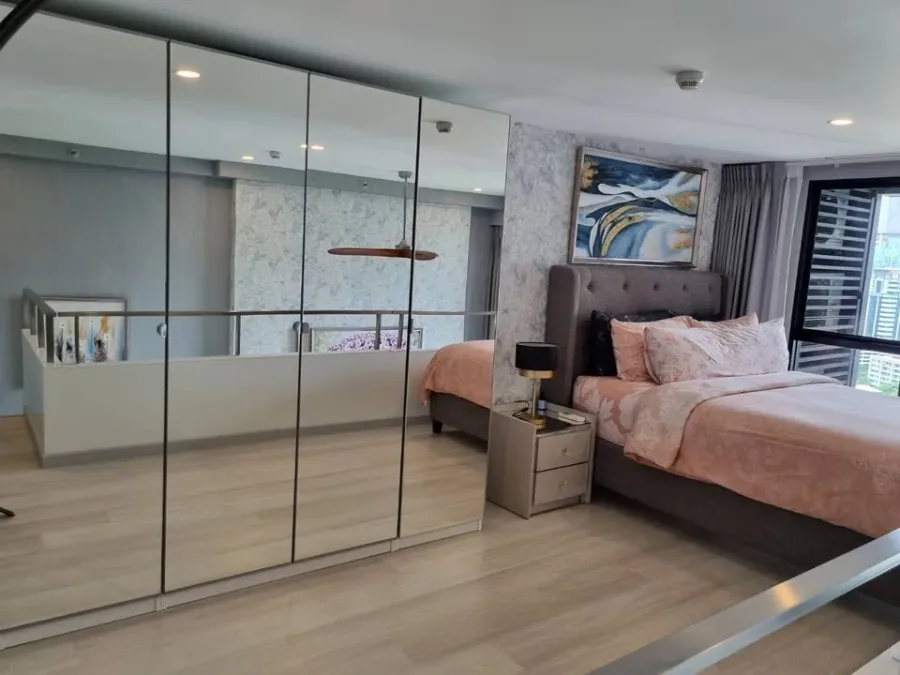 🖤🏙️ For Rent: Knightsbridge Prime Sathorn | Luxury Duplex with High Ceiling! 🏙️🖤