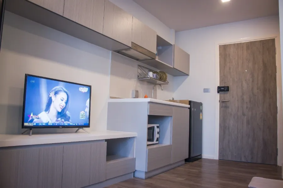 Modiz Interchange for rent, room size 23 sq m. Good electrical appliances. Book now.