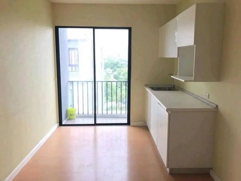 I-Condo Ngamwongwan for sale, top floor, large corner room, 2 bedrooms, 2 bathrooms, fully furnished, ready to move in