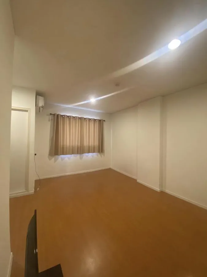 For rent, Lumpini Township, Rangsit, Klong 1, a nice room, plus a good price. If you don't reserve, you will miss it very much. Urgent.