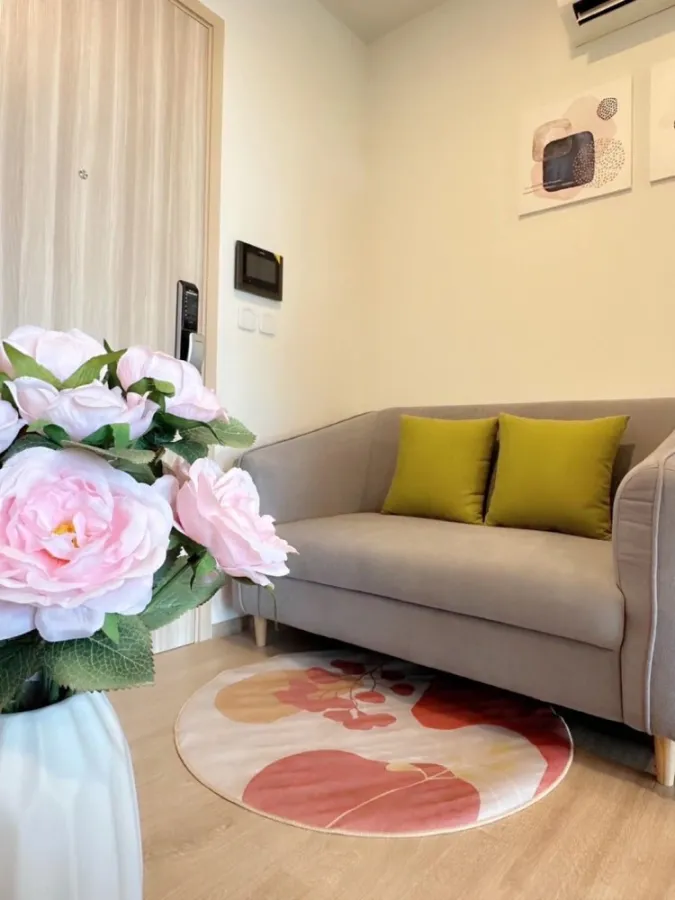 For rent Chewathai Kaset Nawamin, 8th floor, beautiful room, fully furnished, just carry your bags and move in immediately. Book now, don't miss it.