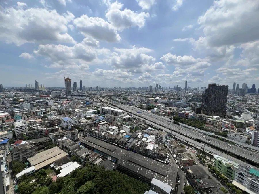 Condo for rent: The Trust Residence Ratchada-Rama 3, 32nd floor, corner unit, city view, fully furnished, ready to move in. Don't miss out!!
