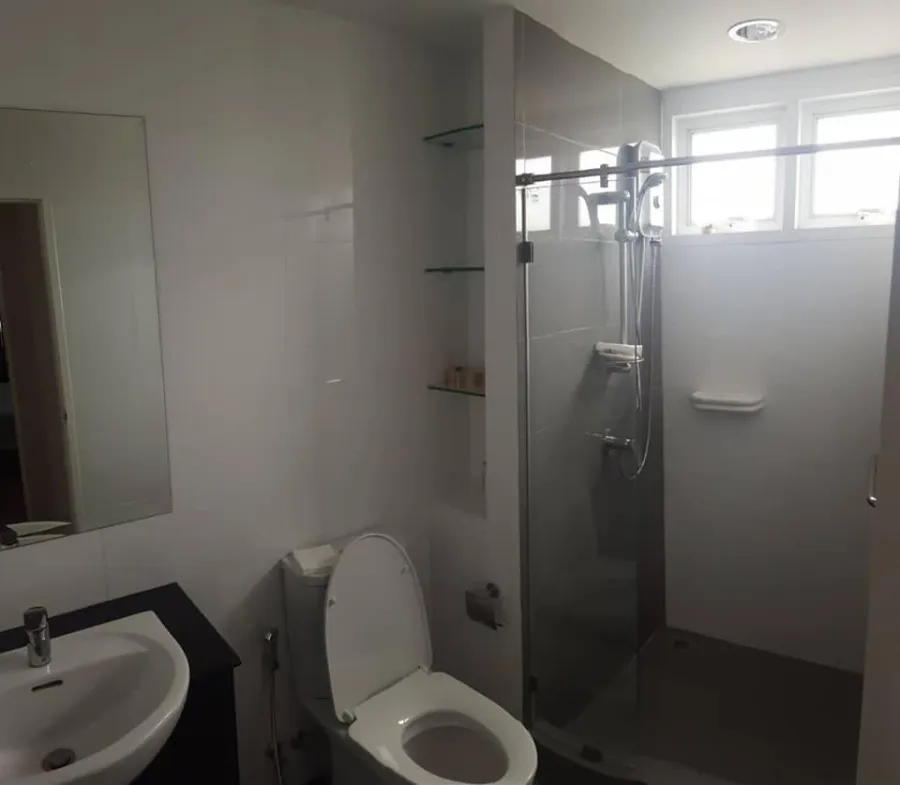 For rent, sucharee life, Laksi-Chaengwattana, private corner room, large balcony, cool breeze, hurry to book before it's out of hand.