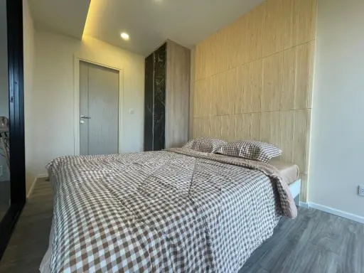 For rent, Icon Sukhumvit 77, 4th floor, open view, bright room, fully furnished, just come and move in.