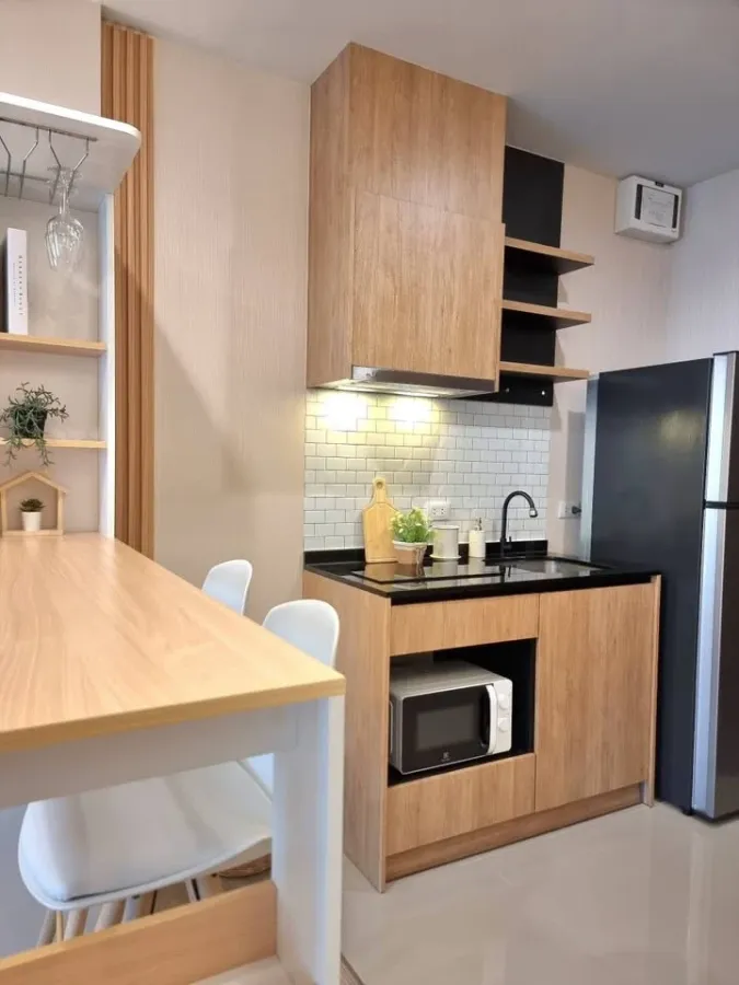 For rent: The Base Phetchaburi - Thonglor, decorated in a warm Muji style, comfortable to live in, balcony like a corner room, if you delay, you'll de