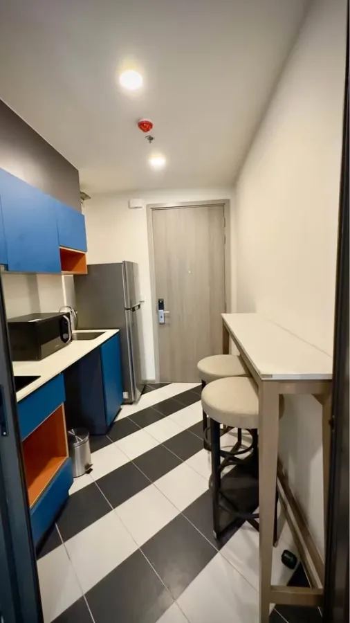 ให้เช่าคอนโด เดอะเบส สะพานใหม่ ห้องพร้อมอยู่ สิ่งอำนวยความสะดวกครบครัน มาจองเลยอย่าพลาดเด็ดขาด