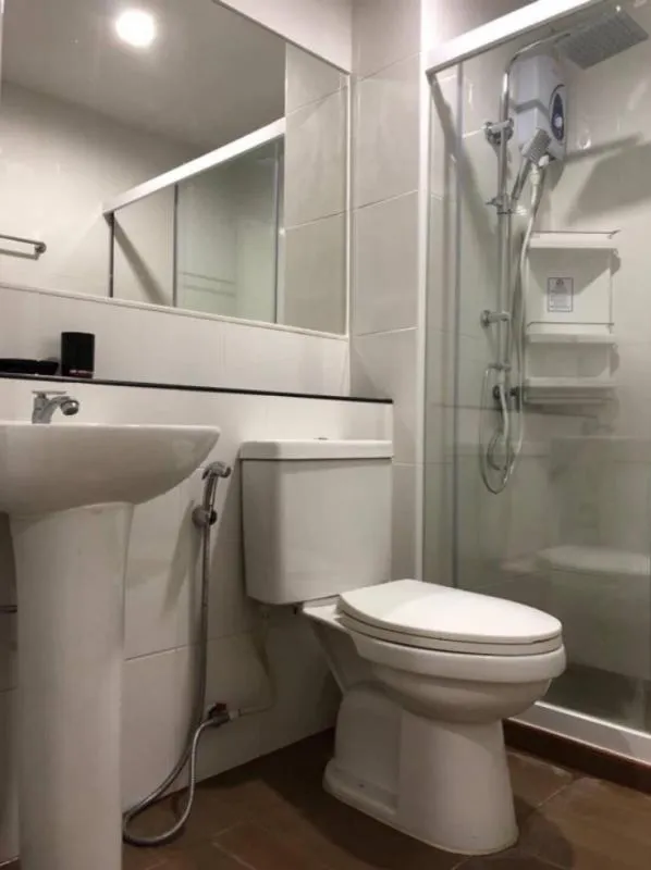 Condo for rent, Regent Home Sukhumvit 81, very beautiful room, luxurious room decoration A lot of furniture Convenient transportation location, hurry