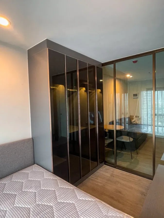 ให้เช่า Regent Home Wuttakat ห้องชั้นสูง เฟอร์พร้อม สิ่งอำนวยความสะดวกครบครัน จองเลย