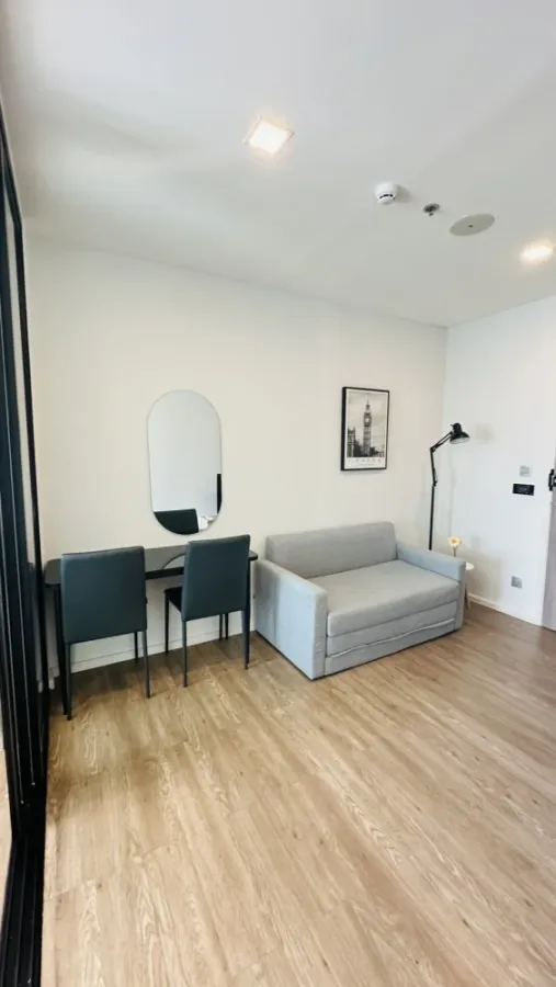 Condo for rent at Modiz Sukhumvit 50. Nice unit on the 12th floor with great views. Convenient and fully equipped. Don't miss out!
