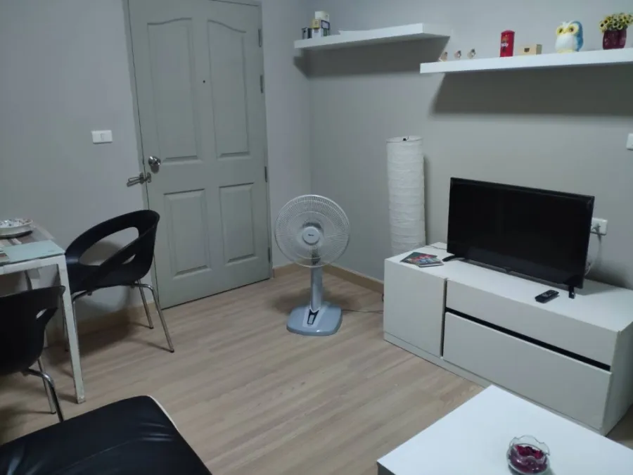 Condo for sale and rent, The Kith Sukhumvit 113, divided into sections. Good electrical appliances. Book now. Don't wait.