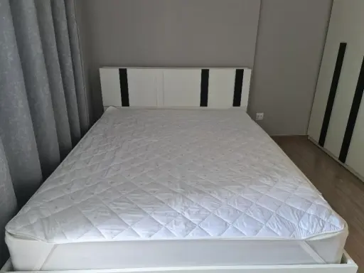For rent: The Tree Hua Mak Interchange, 4th floor, fully furnished, very livable. Book now!