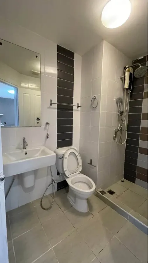 ขาย The Trust Residence Ratchada-Rama 3 ชั้น 23 ห้องมุม วิวแม่น้ำ สนใจจองเลย