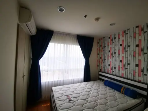 For sale Lumpini Nawamin Sri Burapha, 11th floor, separate glass partitioned room, beautiful view, not blocked, reserve first, get first.