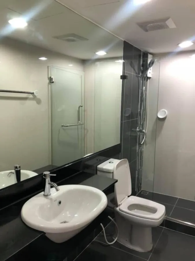For rent, Chateau in Town, Sukhumvit 64/1, complete electrical appliances, ready to move in. Don't miss it.
