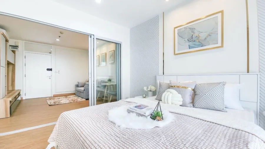 For rent, Aspire Sukhumvit 48, beautiful room, livable, decorated in minimalist style. Affordable price If interested, hurry and reserve now.