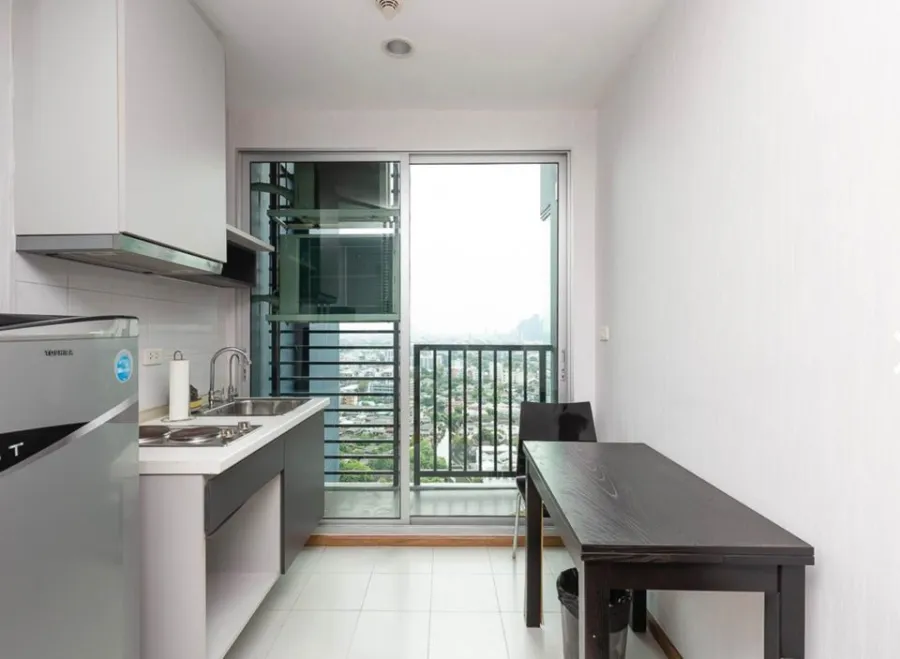 ให้เช่า คอนโด The Base Sukhumvit 77 ชั้น 24 วิวแจ่มๆ ห้องกั้นเป็นสัดส่วน ตกแต่งน่าอยู่ รีบจองเลยจร้า