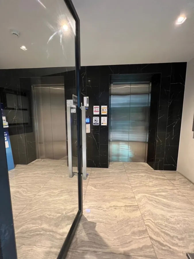 For rent, Premio Quinto, a room on the edge, separating the bedroom complete electrical appliances Hurry up to reserve before it's gone.