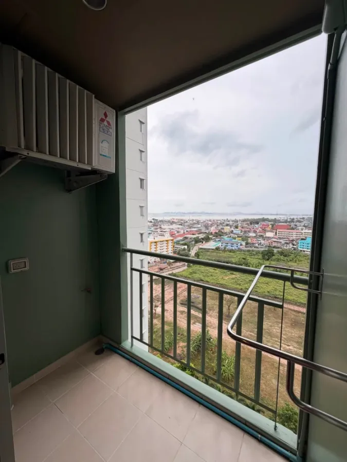 Selling Lumpini Condotown North Pattaya Sukhumvit. Nice unit, fully furnished, in a great location. Book now!