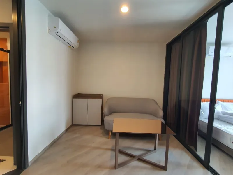 ให้เช่า เดอะ เบส สะพานใหม่ ชั้น 21 ห้องใหม่กริ๊บ ตกแต่งครบครันพร้อมเข้าอยู่ หิ้วกระเป๋ามาเลยจ้า