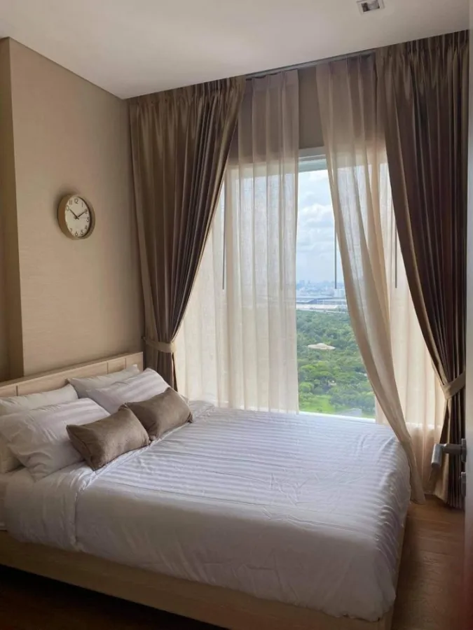 For rent The Saint Residences, new room, unboxing Minimal style decoration High floor, great view I need this room