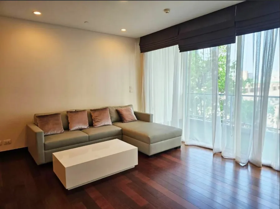 For rent!! Condo The Park Chidlom, 3rd floor, beautiful room, 2 bedrooms, fully furnished, ready to move in, don't miss it!!