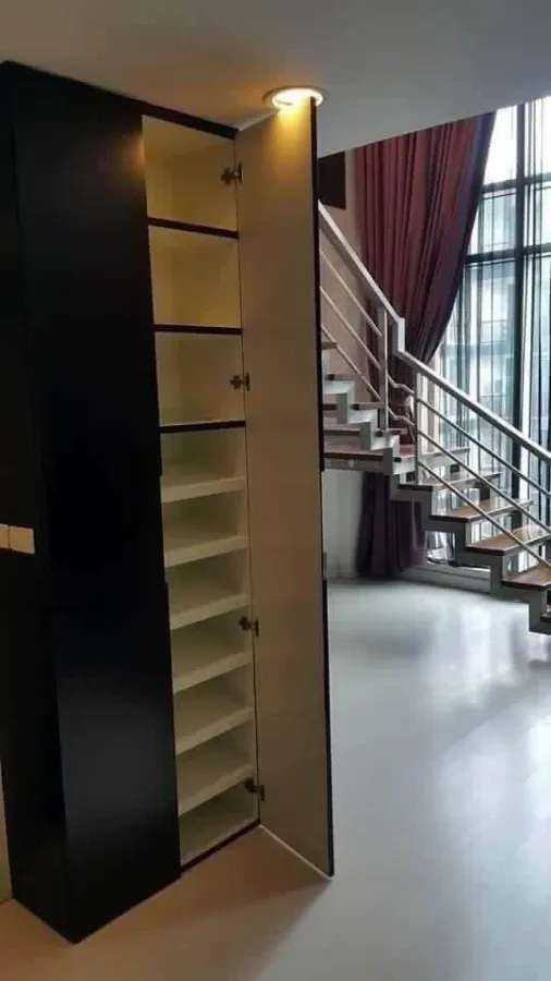 For sale: D 65 Condominium, Duplex room, decorated with built-ins, 2 floors, so nice to live in., you must reserve it quickly.