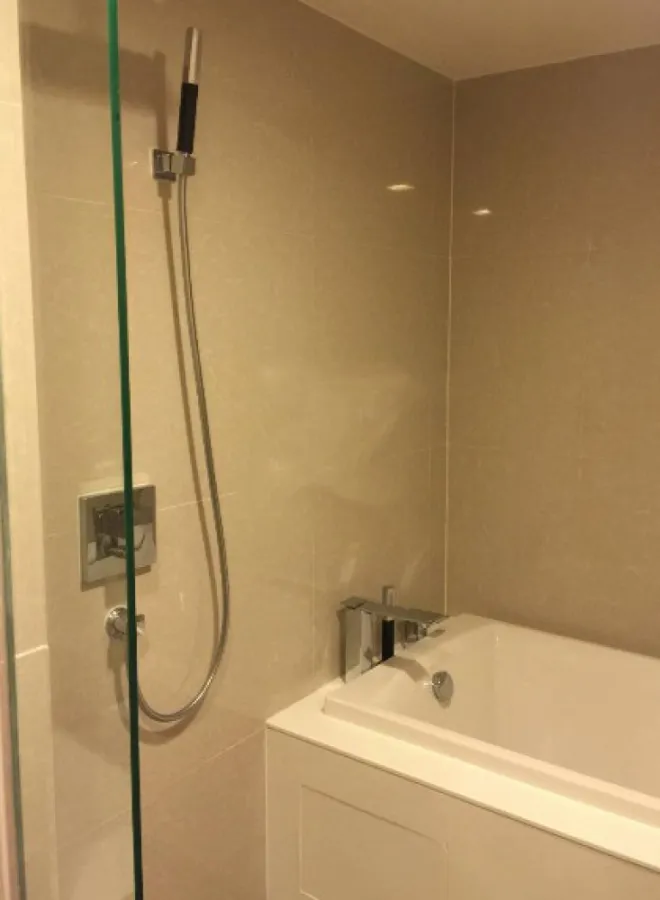 For rent, Lift @ 49, near BTS, convenient transportation, fully furnished, don't wait.