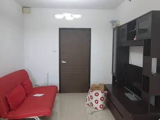For rent Supalai Park Ratchaphruek-Phetkasem. Pool view, beautiful garden view, luxury furniture, urgent.