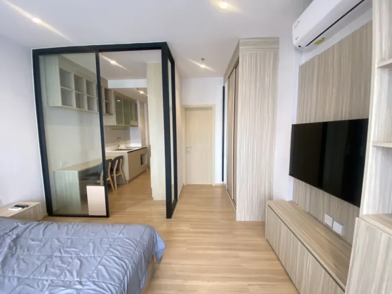 For rent Condo MARU Ekkamai 2 ชั้น 24 ทิศเหนือ แต่งพร้อมอยู่ มาแต่ตัวเข้าอยู่ได้เลย อย่ารอช้า