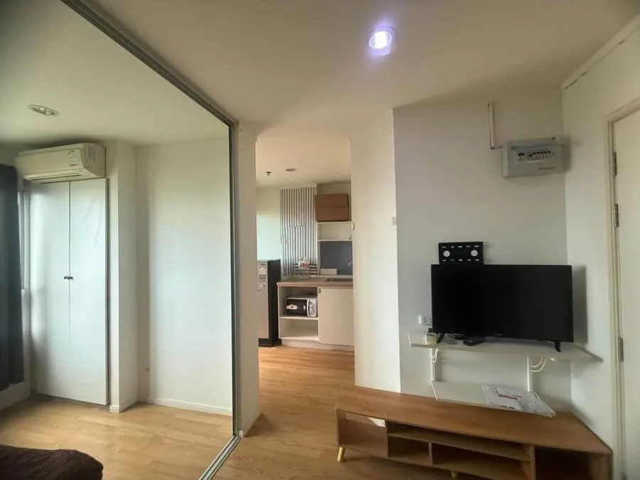 For rent: Lumpini Ville Naklua - Wongamat, fully furnished with appliances and washing machine. Must arrange.