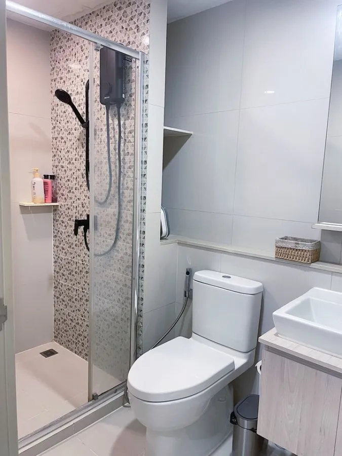 ให้เช่า เดอะทรี สุขุมวิท 64 ห้องครัว built-in อย่างดี ห้องสว่างสะอาด น่าอยู่ขนาดนี้ต้องจองแล้ว