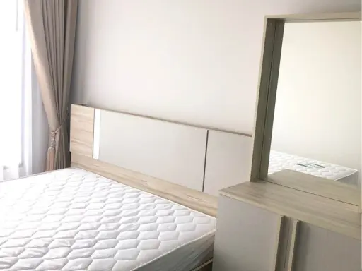 For rent, Rye Condo Sukhumvit 101/1, ready to move in room. Complete facilities, good price, don't miss it.