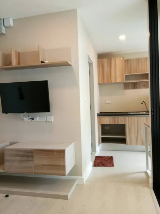 For rent urgently!! Condo The Cube Plus Minburi is full of facilities. Near the source of food, don't miss it!!