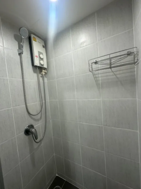 ให้เช่า Lumpini Place Suksawat - Rama 2 ชั้น 11 ห้องสวย แต่งครบ สนใจจองเลย
