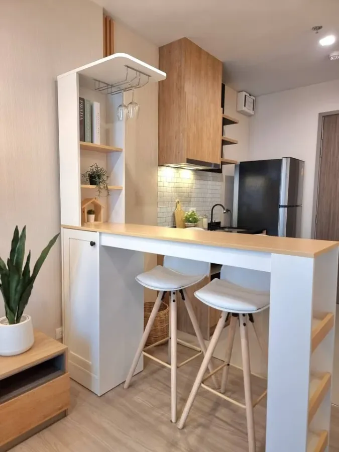 For rent: The Base Phetchaburi - Thonglor, decorated in a warm Muji style, comfortable to live in, balcony like a corner room, if you delay, you'll de