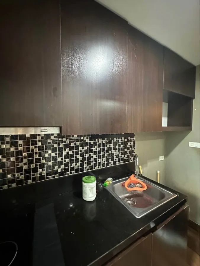 Condo for sale, Park Exo, STUDIO room, 1st floor, loft style room. You can't miss this price.