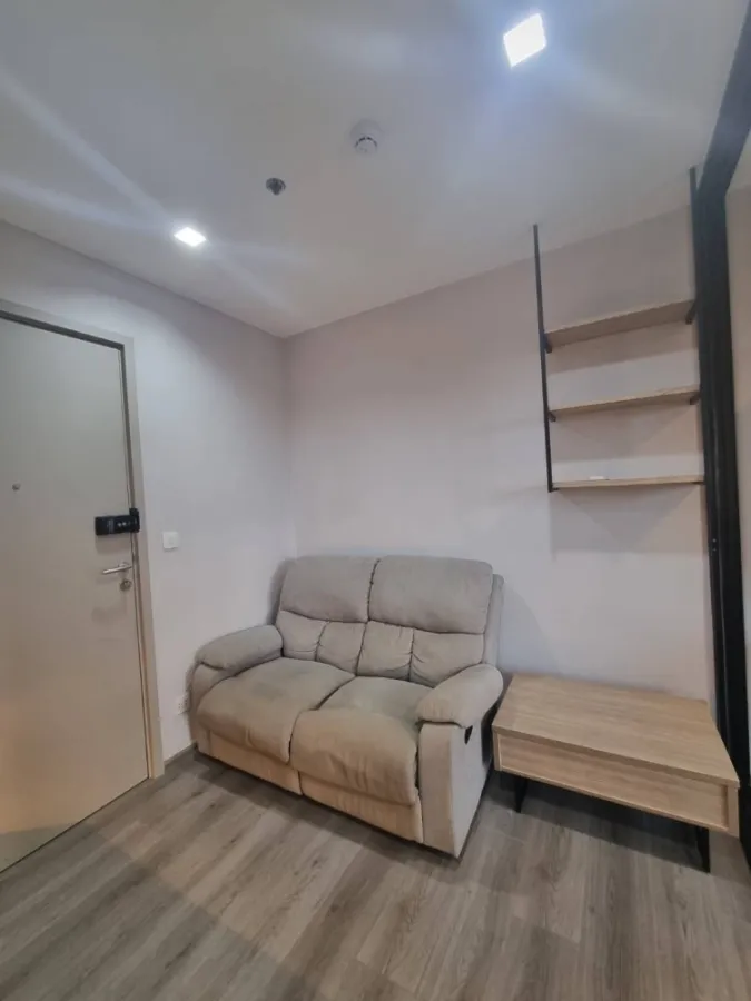 Condo for rent, Politan Rive, 30th floor, north side, river view, complete in one place. Hurry and reserve before you miss this room.