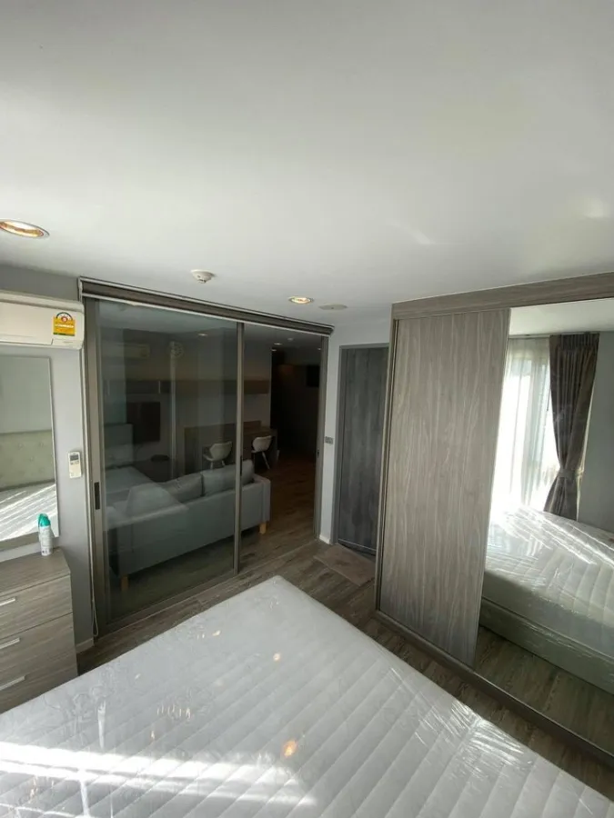 For sale Modiz Ladprao 18, spacious room There is a lot of usable space. with built-in furniture Buy now, don't be late