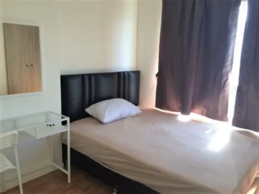 For rent, Lumpini Park Petchkasem 98, 14th floor, good wind, clear view, large room, comfortable stay, don't let it slip away.
