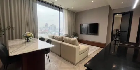 For rent Chapter Charoennakorn Riverside ห้องแต่งพร้อมอยู่ บิ้วอินท์อย่างดี จองก่อนพลาดโอกาส