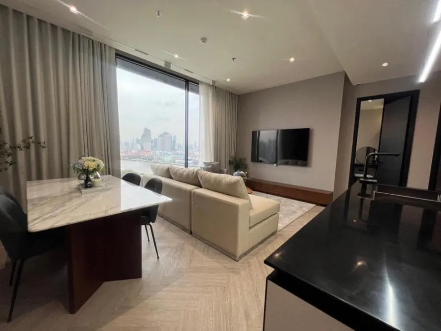 For rent Chapter Charoennakorn Riverside ห้องแต่งพร้อมอยู่ บิ้วอินท์อย่างดี จองก่อนพลาดโอกาส