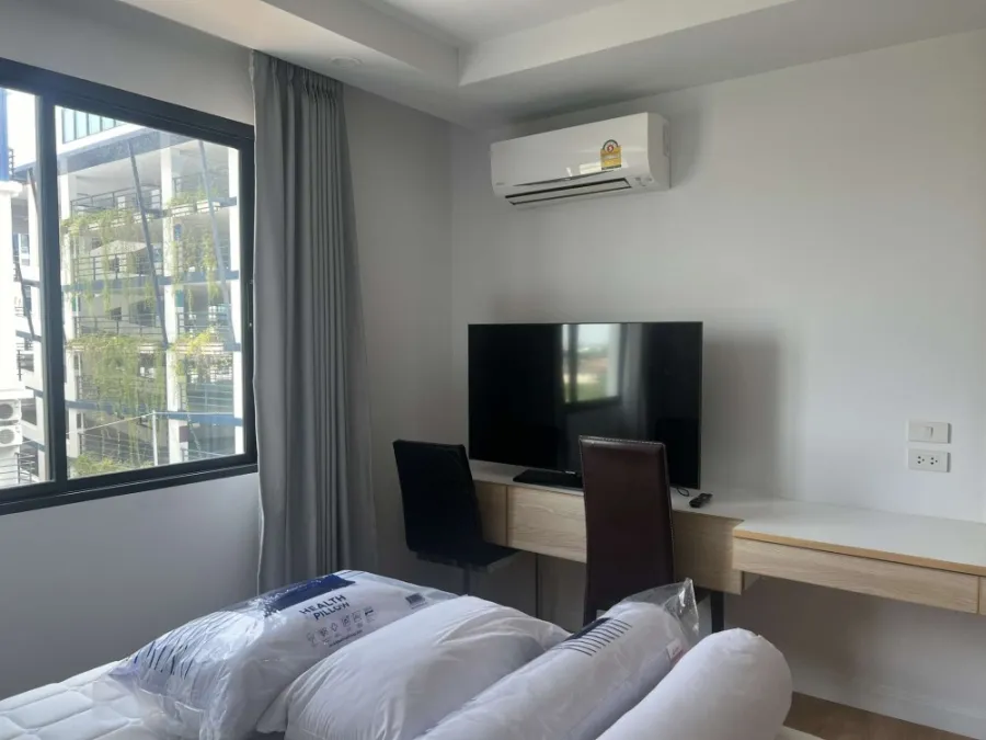 For rent, V Condo Salaya, comes with complete decorations. Interested, hurry and reserve now. Don't miss out.