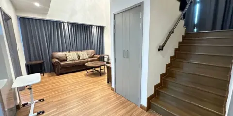 ขาย TEAL Sathorn-Taksin ห้อง Duplex 2 นอน วิวสระ แต่งครบ สนใจจองเลย ด่วนๆ