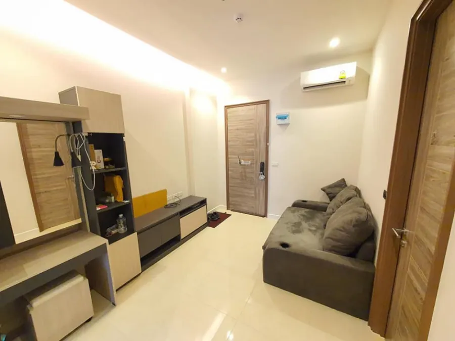 Condo for rent, Mayfair Place Sukhumvit 50, beautiful room, fully furnished, ready to move in. Hurry up.