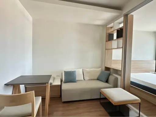 Urgently for rent: U Delight Residence Riverfront Rama 3, a nice room, complete with furniture and appliances. Come and reserve now.
