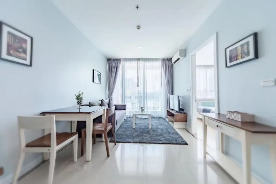 ขาย/ให้เช่า TC Green Condominium ห้องแต่งสวย มาพร้อมเฟอรฺ์และเครื่องใช้ไฟฟ้าครบ รีบมาจองเลย