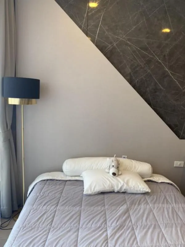 Ashton Chula-Silom Condo, luxury condo, beautiful decoration, fully furnished, electrical appliances, good location !!