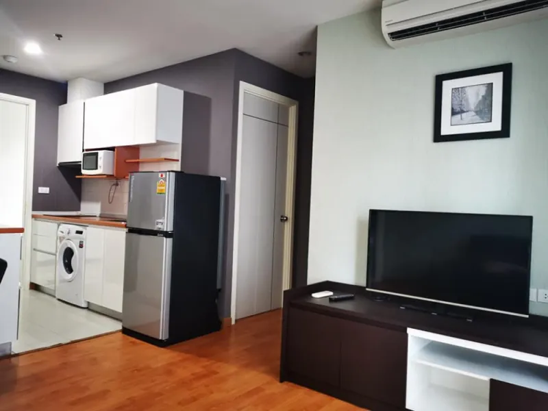 ให้เช่า ห้องขนาดใหญ่ที่ The President Sathorn-Ratchapruek phase2 พร้อมเฟอร์และเครื่องใช้ไฟฟ้า จองเลย