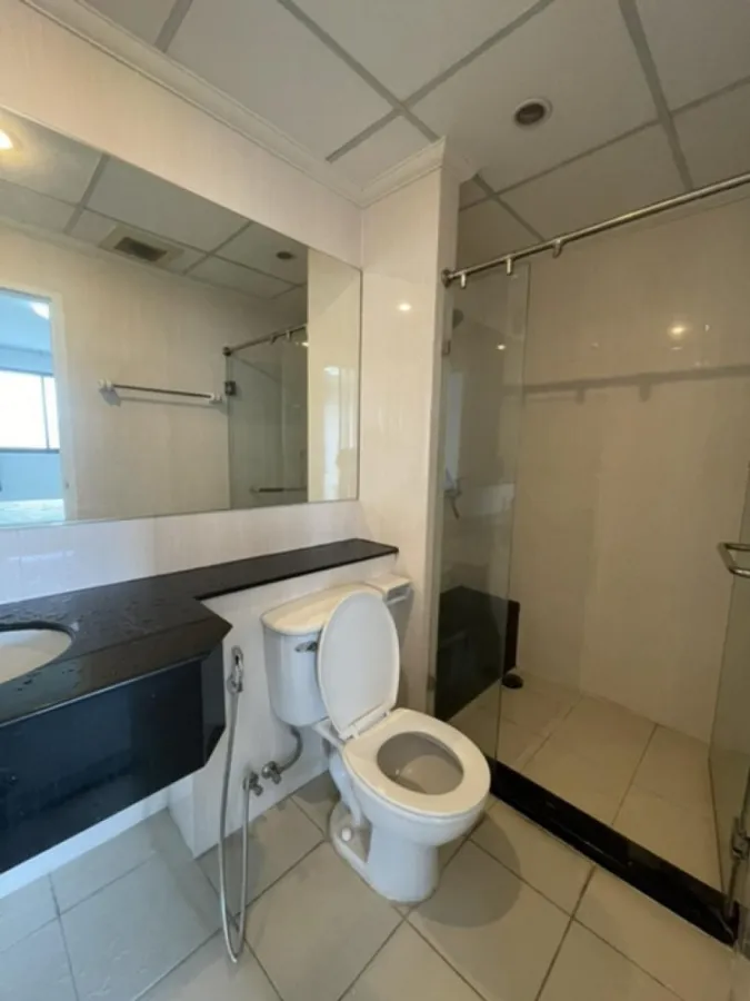 Condo for rent, Supalai Premier Place Asoke, high floor, view of Wattana Wittayalai School. Don't be late, book now!!